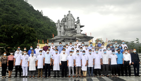 Hà Giang: Gặp mặt đoàn cán bộ y tế hỗ trợ chống dịch Covid-19 đợt 2 tại Bình Dương