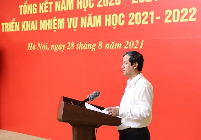 Bộ trưởng Bộ GD&ĐT Nguyễn Kim Sơn phát biểu bế mạc Hội nghị