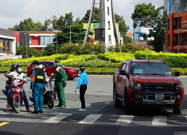 TP.HCM nới lỏng thêm 3 nhóm được đi đường (Ảnh minh họa)