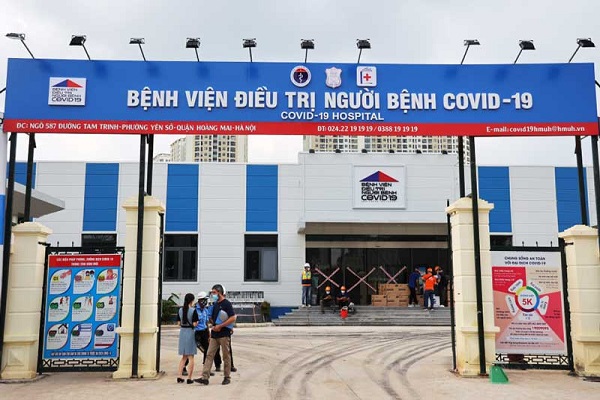 Bệnh viện dã chiến điều trị bệnh nhân Covid-19 tại quận Hoàng Mai