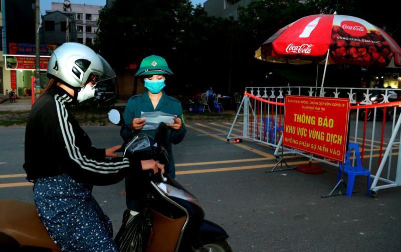 Hà Nội tiếp tục kiểm soát chặt các chốt phòng, chống dịch Covid-19