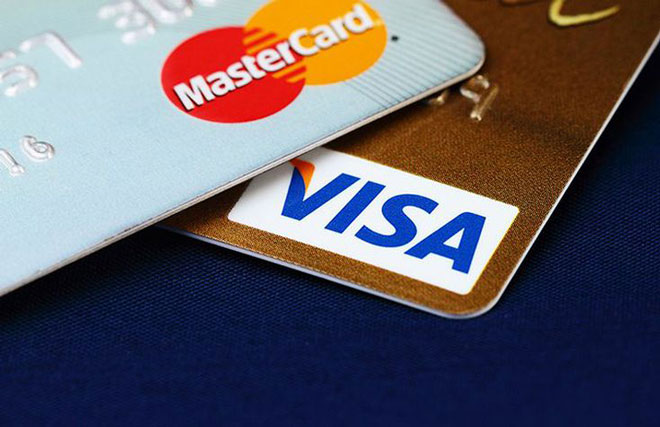 VNBA đề nghị Visa và Mastercard giảm phí cho các ngân hàng Việt Nam
