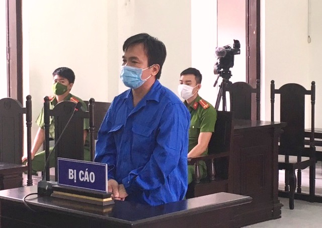 Đà Nẵng: Tài xế tông cảnh sát giao thông tại chốt kiểm dịch lĩnh án 30 tháng tù