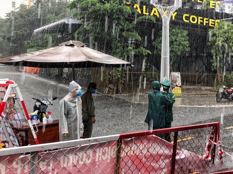 Dự báo thời tiết ngày 31/8: Miền Bắc có mưa dông rải rác