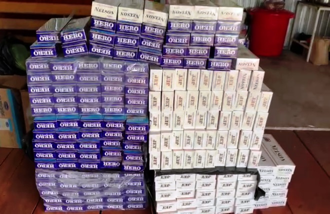 Hơn 8.000 bao thuốc lá điếu nhập lậu vừa bị lực lượng chức năng tỉnh Tiền Giang phát hiện và bắt giữ
