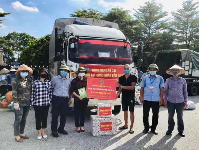 Nông dân vùng cao Bắc Hà (Lào Cai) tiếp sức cho nhân dân Hà Nội chống dịch