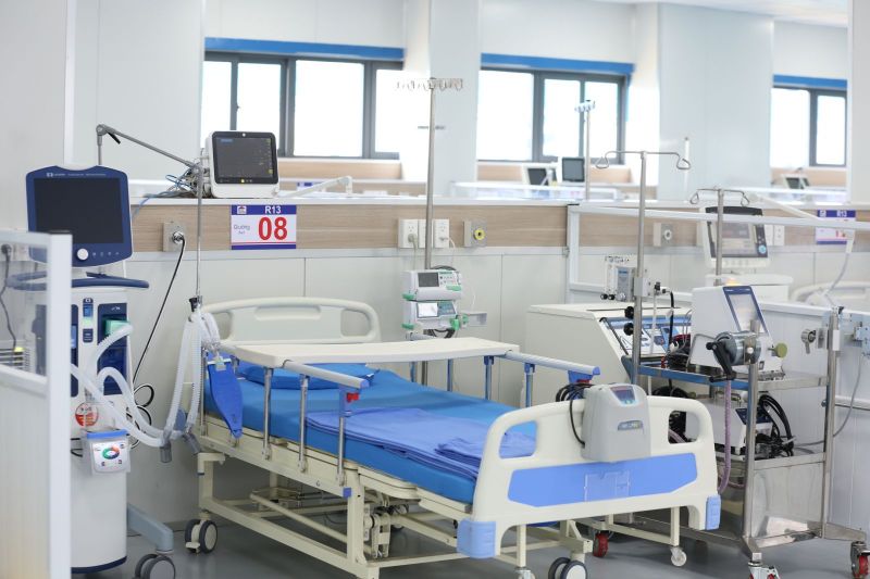 Bệnh viện điều trị Covid-19 – Y Hà Nội được trang bị thiết bị hiện đại