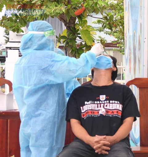 Đà Nẵng: Qua 5 đợt xét nghiệm, thành phố kịp thời bóc tách 2.400 F0 ra khỏi cộng đồng