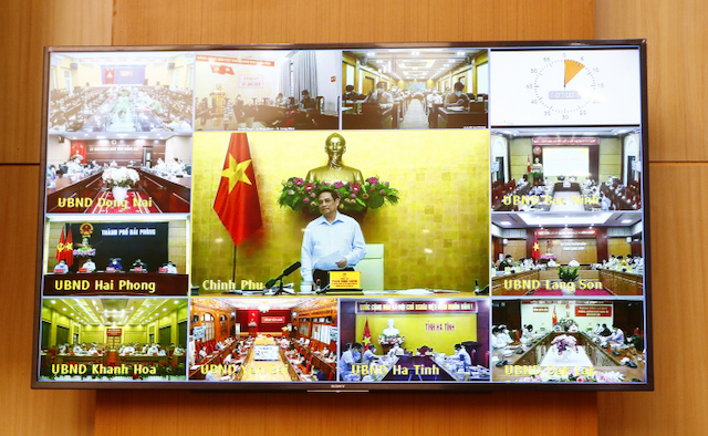 Thủ tướng Chính phủ Phạm Minh Chính phát biểu tại hội nghị trực tuyến toàn quốc về tăng cường công tác phòng chống dịch