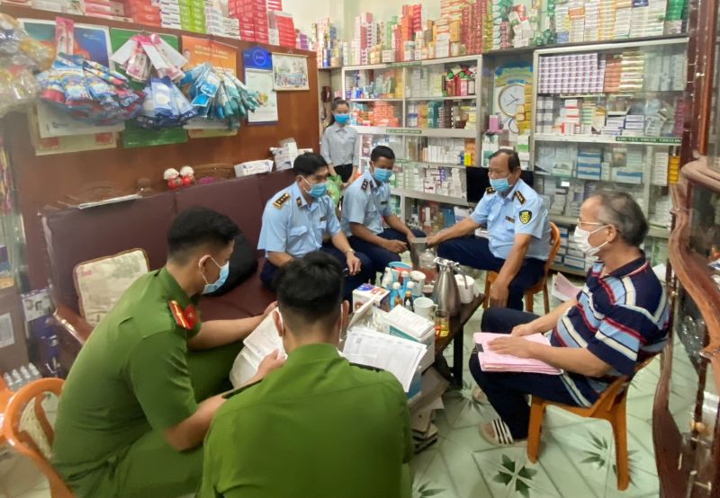 Gia Lai: Xử phạt 01 nhà thuốc vi phạm quy định liên quan đến niêm yết giá và điều kiện kinh doanh