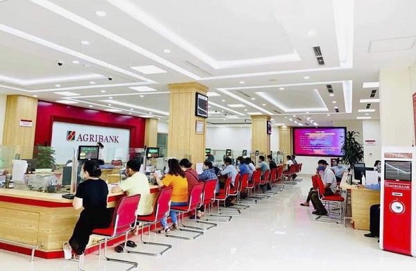 Agribank tiếp tục giảm lãi suất chương trình tín dụng 30.000 tỷ cho vay hỗ trợ khách hàng 19 tỉnh phía nam