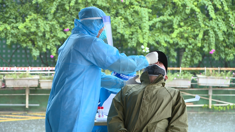 Hà Nội đã hoàn thành gần 82% tiến độ lấy mẫu xét nghiệm diện rộng đợt 3