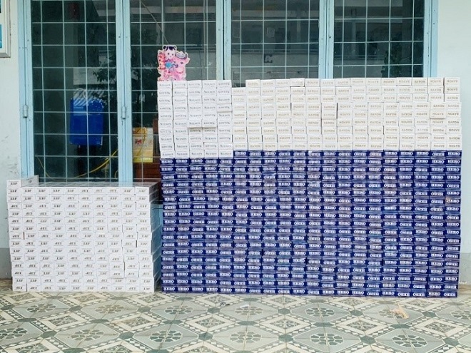 An Giang: Khởi tố vụ vận chuyển 7.000 bao thuốc lá ngoại nhập lậu