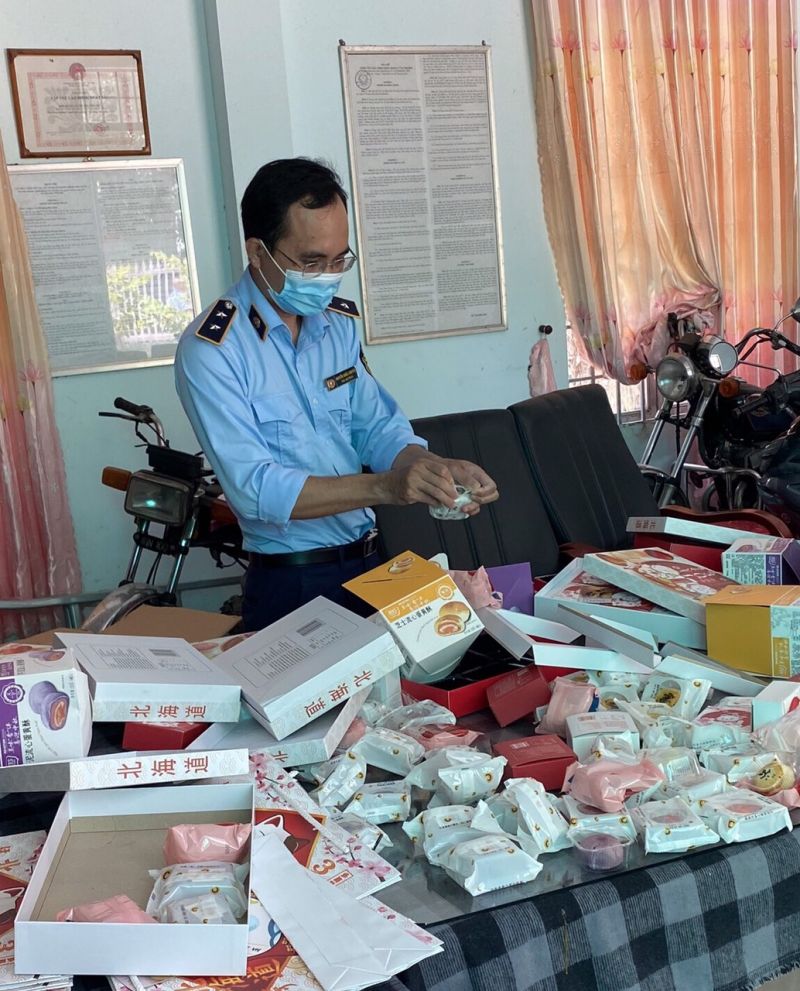 Tây Ninh: Thu giữ 1.524 bánh Trung thu không rõ nguồn gốc, xuất xứ