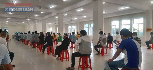 Đà Nẵng: Ngành y tế cần tổ chức điểm đến tiêm vắc - xin thuận tiện nhất cho người dân