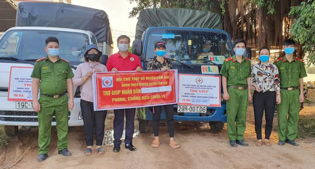 Phú Thọ: Nhiều đơn vị chung tay ủng hộ chống dịch Covid-19