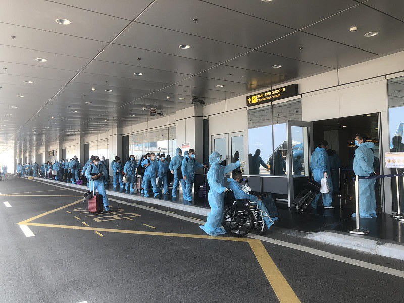 Thí điểm chương trình cách ly 7 ngày đối với 350 công dân từ Mỹ về Việt Nam