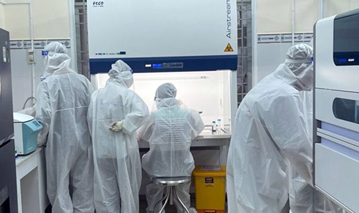 Xét nghiệm virus SARS-CoV-2 bằng kỹ thuật PCR tại Bệnh viện ĐKKV Long Khánh.
