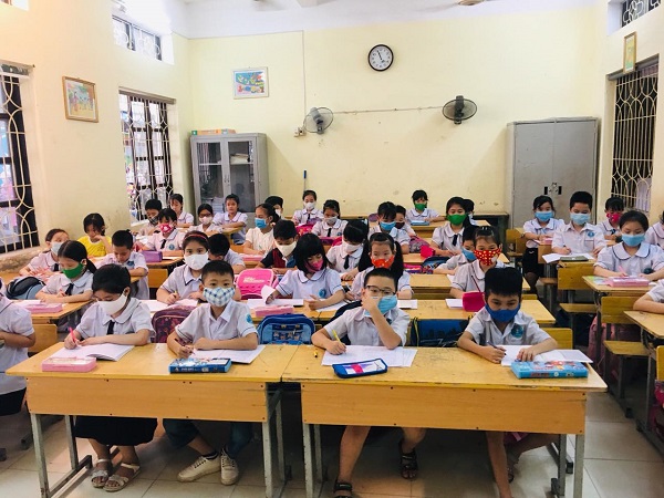 Điểm cầu Hải Phòng: Hội nghị trực tuyến Lễ phát động chương trình "Sóng và máy tính cho em"