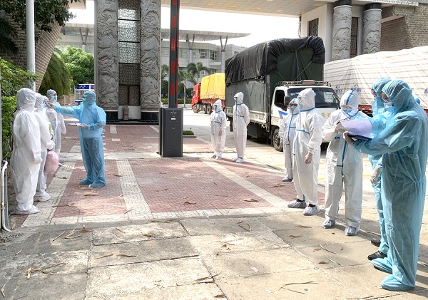 Đồn Biên phòng Cửa khẩu Quốc tế Thanh Thủy (Hà Giang) tiếp nhận 5 công dân do Trung Quốc trao trả