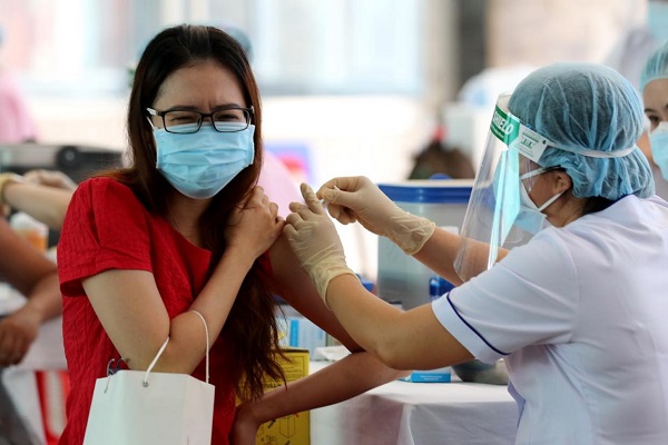 Trưa 15/8, Hà Nội thêm 11 ca mắc Covid-19 mới