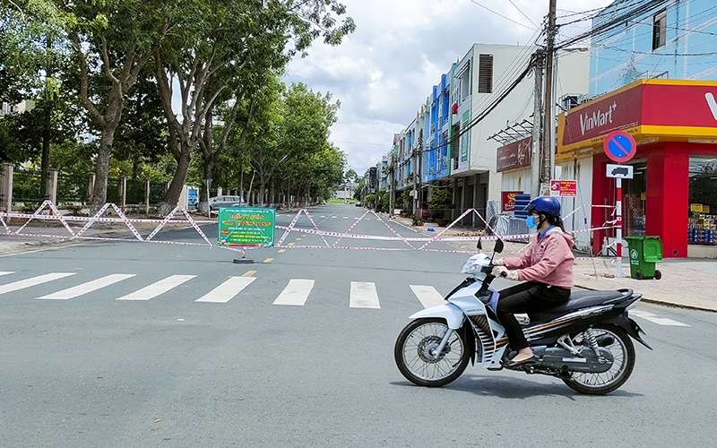 Đồng Tháp: Những người đã tiêm vaccine Covid-19 sẽ được di chuyển như thế nào?