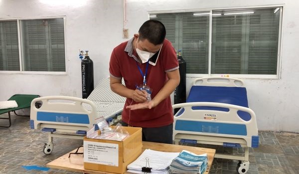 TP. Hồ Chí Minh: Trạm y tế lưu động là “cánh tay nối dài” của ngành Y tế, chăm sóc sức khỏe F0 tại nhà