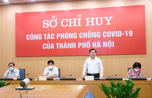 Thứ trưởng Bộ Y tế Đỗ Xuân Tuyên làm việc với Hà Nội phòng chống dịch Covid-19