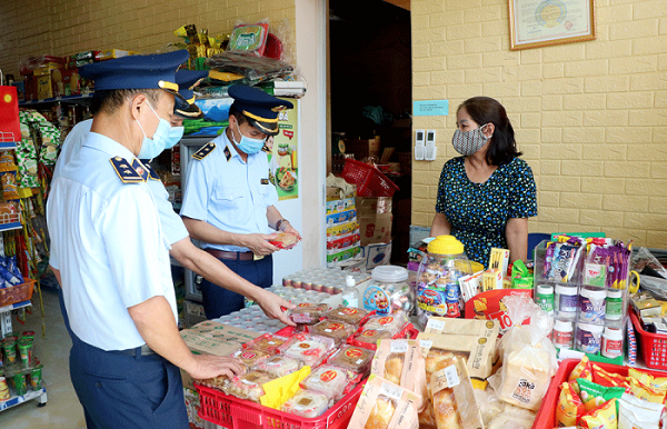 Phú Thọ: Tăng cường kiểm tra việc đảm bảo an toàn thực phẩm dịp Tết Trung thu