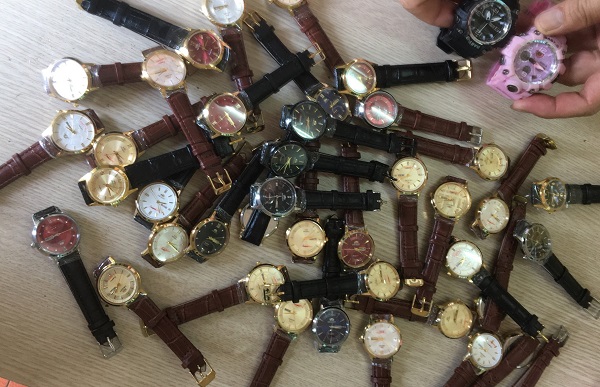 Bắc Ninh: Xử phạt cửa hàng kinh doanh đồng hồ giả mạo nhãn hiệu CASIO, ORIENT 27,5 triệu đồng