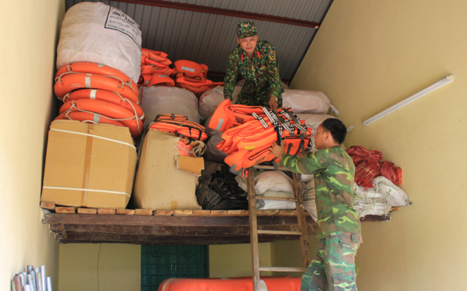 Xuất cấp vật tư, thiết bị dự trữ quốc gia để phòng chống thiên tai