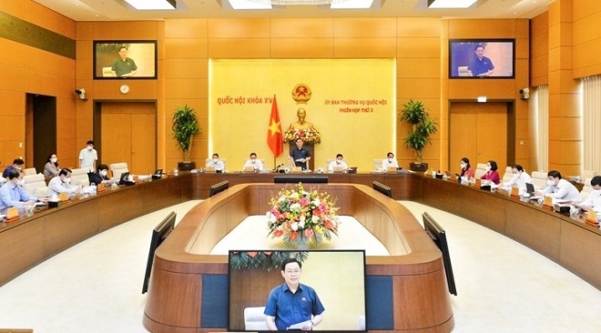 Ủy ban Thường vụ Quốc hội tiếp tục Phiên họp thứ 3