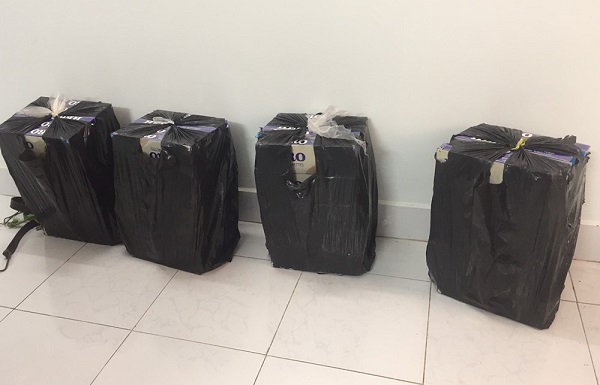 An Giang: Thu giữ 1.000 bao thuốc lá nhập lậu