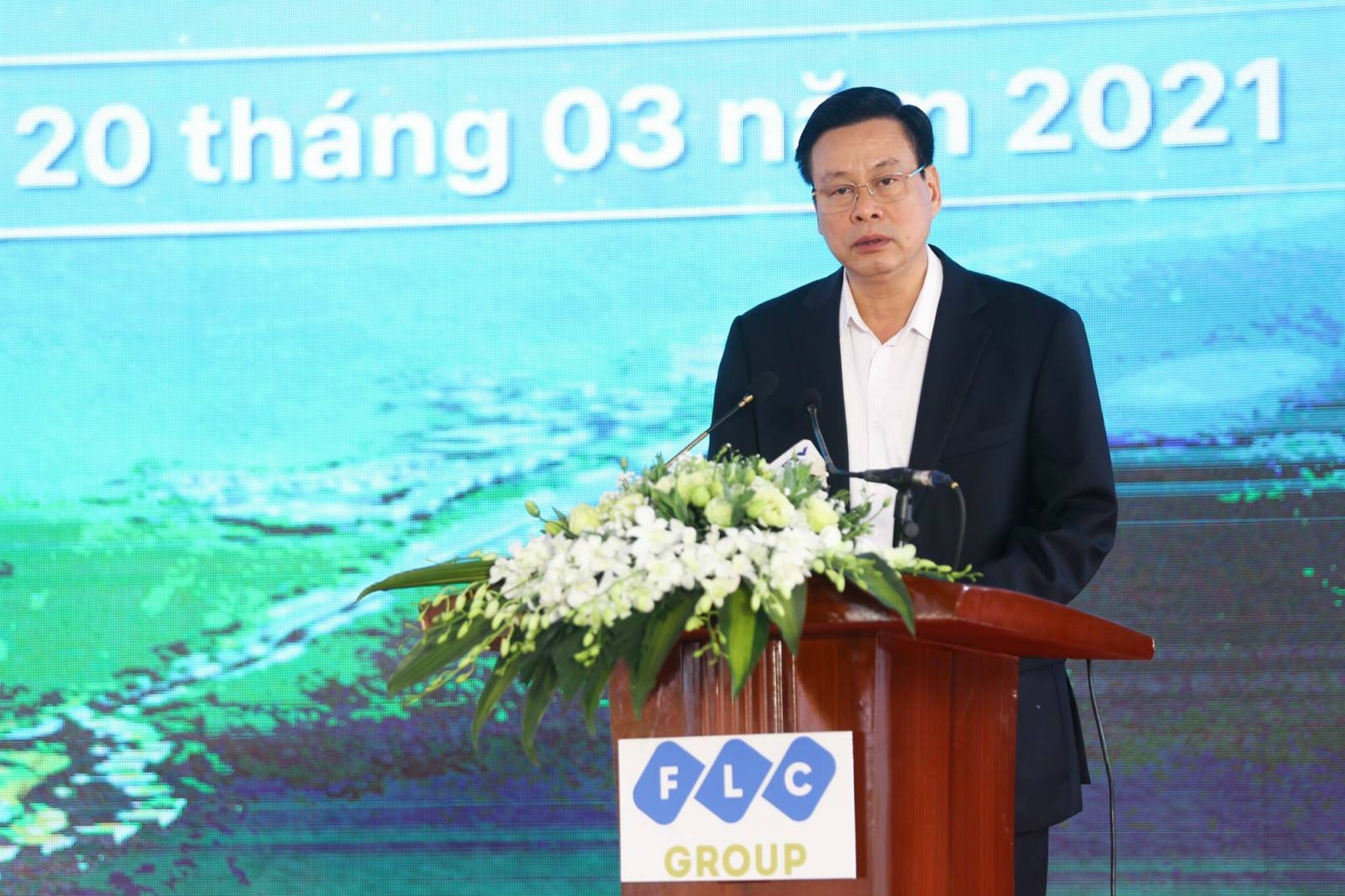 Ông Nguyễn Văn Sơn, Phó bí thư Tỉnh ủy, Chủ tịch Ủy ban Nhân dân tỉnh Hà Giang