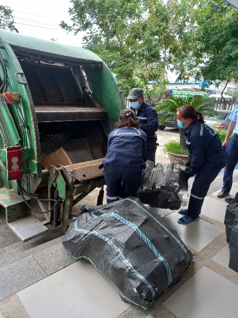 Thừa Thiên Huế: Tiêu huỷ hơn 7 tấn hàng hoá giả nhãn mác, không hoá đơn chứng từ