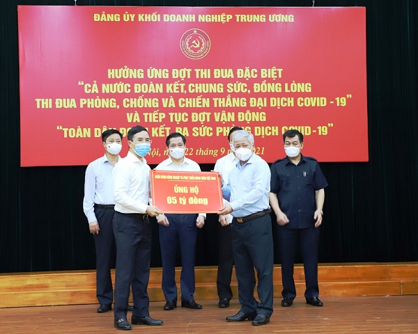 Agribank dành 5 tỷ đồng cùng “Toàn dân đoàn kết, ra sức phòng chống dịch Covid-19”