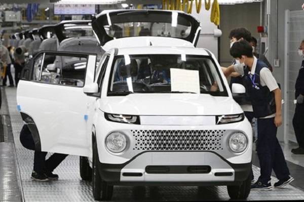 Hyundai Casper 2022 - mẫu ô tô giá rẻ nhận đơn đặt hàng vượt cả tính toán của hãng