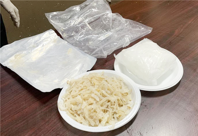 TP. HCM: Phát hiện nhiều kiện hàng thực phẩm gửi ra nước ngoài chứa ma túy