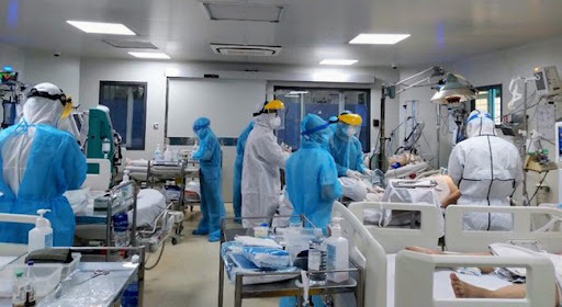 Thủ tướng Chính phủ yêu cầu khen thưởng kịp thời tập thể, cá nhân trong phòng chống dịch