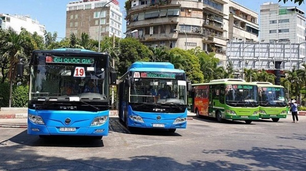 Hà Nội chưa cho phép xe buýt hoạt động trở lại