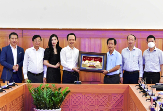 UBND tỉnh Thừa Thiên Huế và Tập đoàn FLC tại buổi làm việc