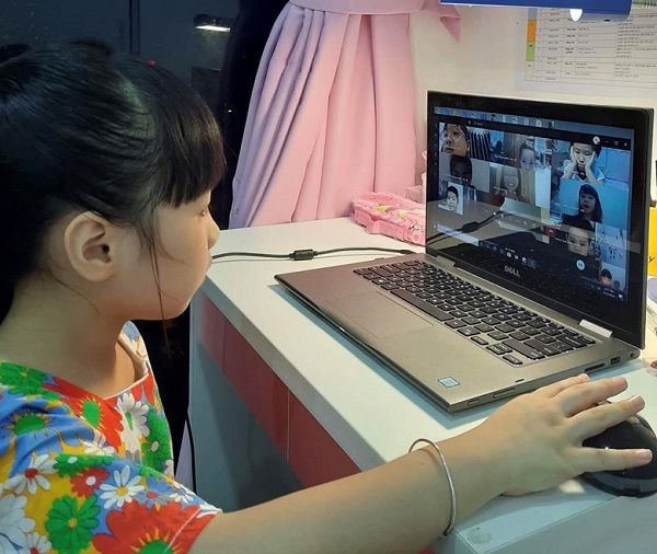 Đồng ý gói tín dụng hỗ trợ học sinh mua máy tính, thiết bị học trực tuyến