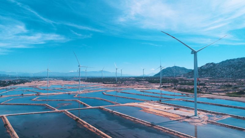 Nhà máy Điện gió BIM đi vào vận hành đã hoàn thành kế hoạch phát triển tổ hợp muối và năng lượng tái tạo lớn nhất Việt Nam