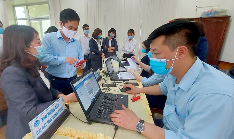 BHXH giảm mức đóng BHTN trong thời gian 12 tháng