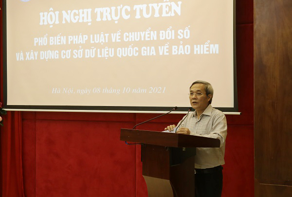 Phó Tổng Giám đốc Bảo hiểm xã hội Việt Nam Phạm Lương Sơn phát biểu tại Hội nghị