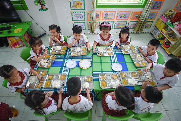 Theo bà Thái Hương, cần sớm có luật dinh dưỡng học đường