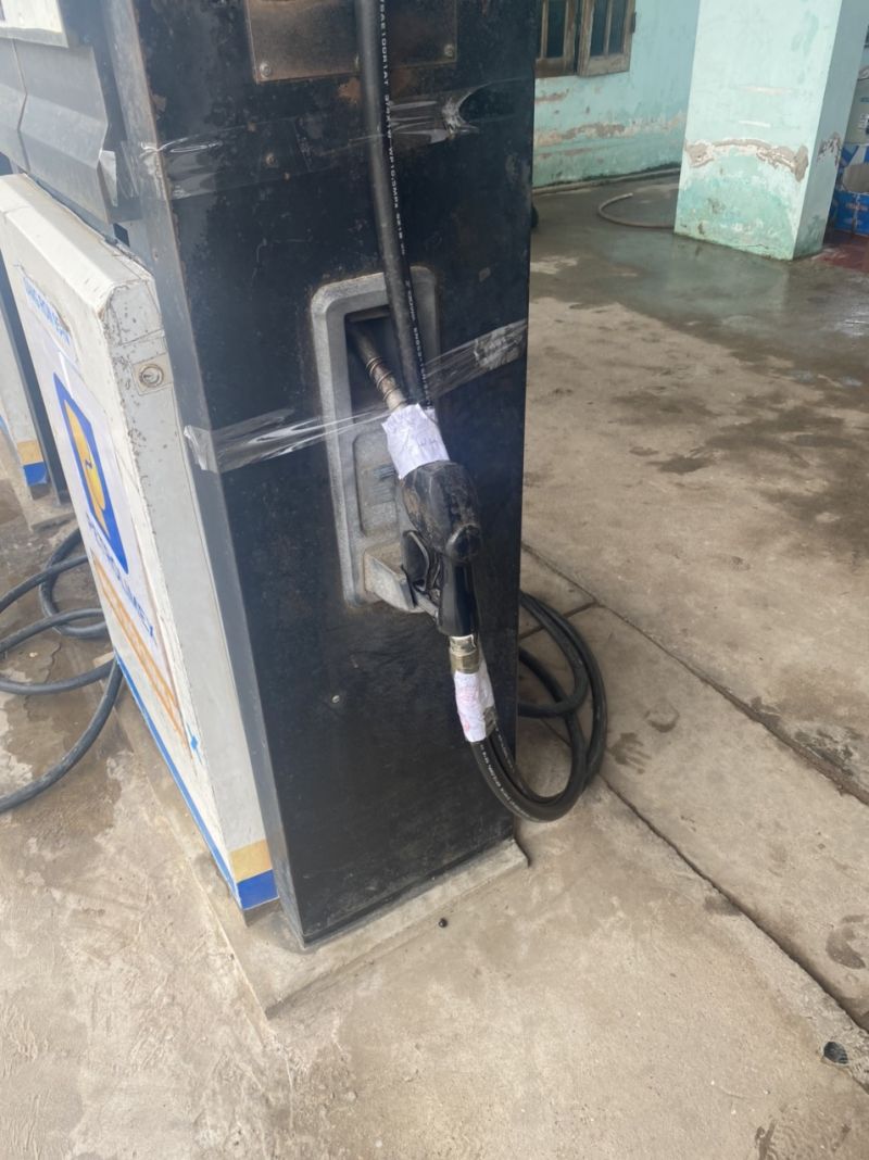 Nam Định: Xử phạt cửa hàng xăng dầu vì bán hàng không đảm bảo chất lượng