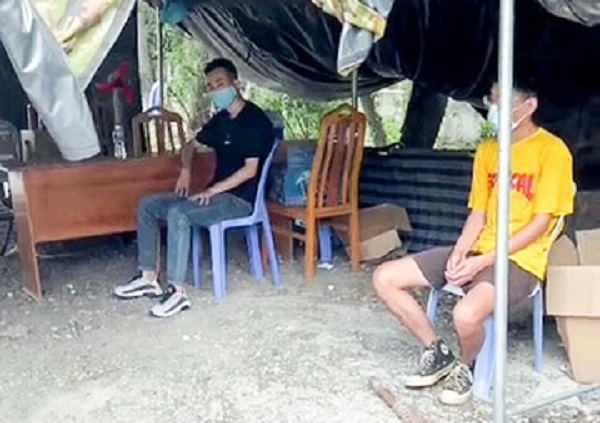 Phát hiện xe khách chở 4 người nước ngoài không giấy tờ tùy thân tại Bình Thuận