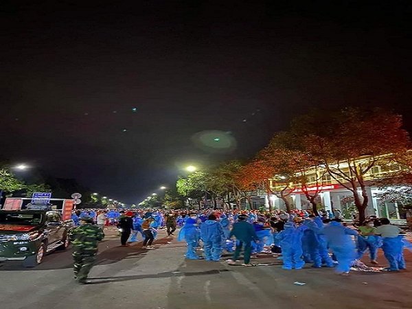 Bình Dương: Ảnh hưởng bởi dịch bệnh, gần 90.500 người lao động đã về quê