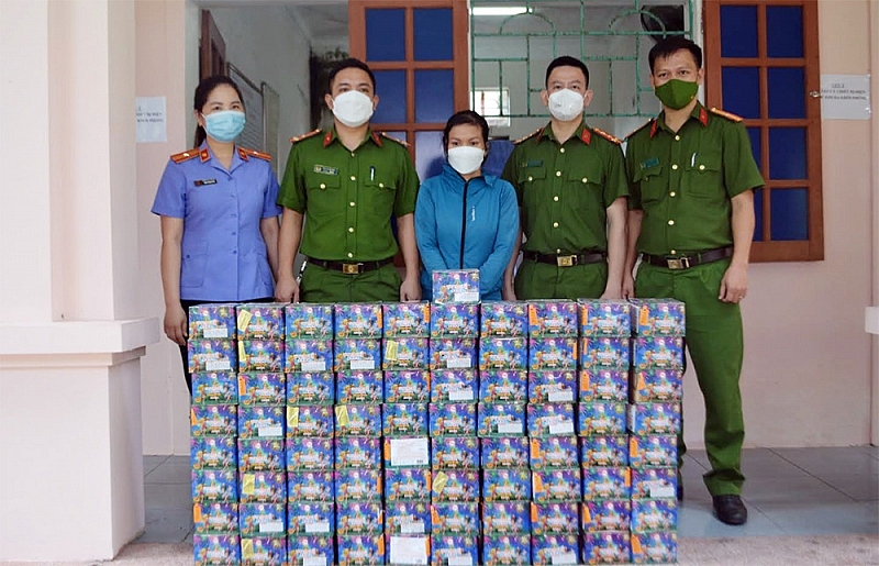 Nghệ An: Triệt phá đường dây mua bán, tích trữ hơn 89 kg pháo nổ